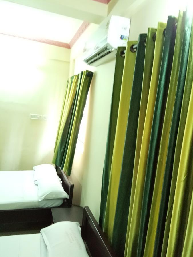 Hotel Anandkrishna Residency Guruvāyūr Exterior foto